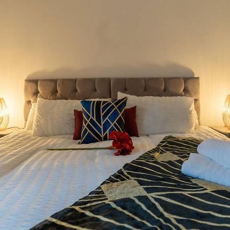 The Gatsby - Beautiful Spacious Central House Кардифф Экстерьер фото