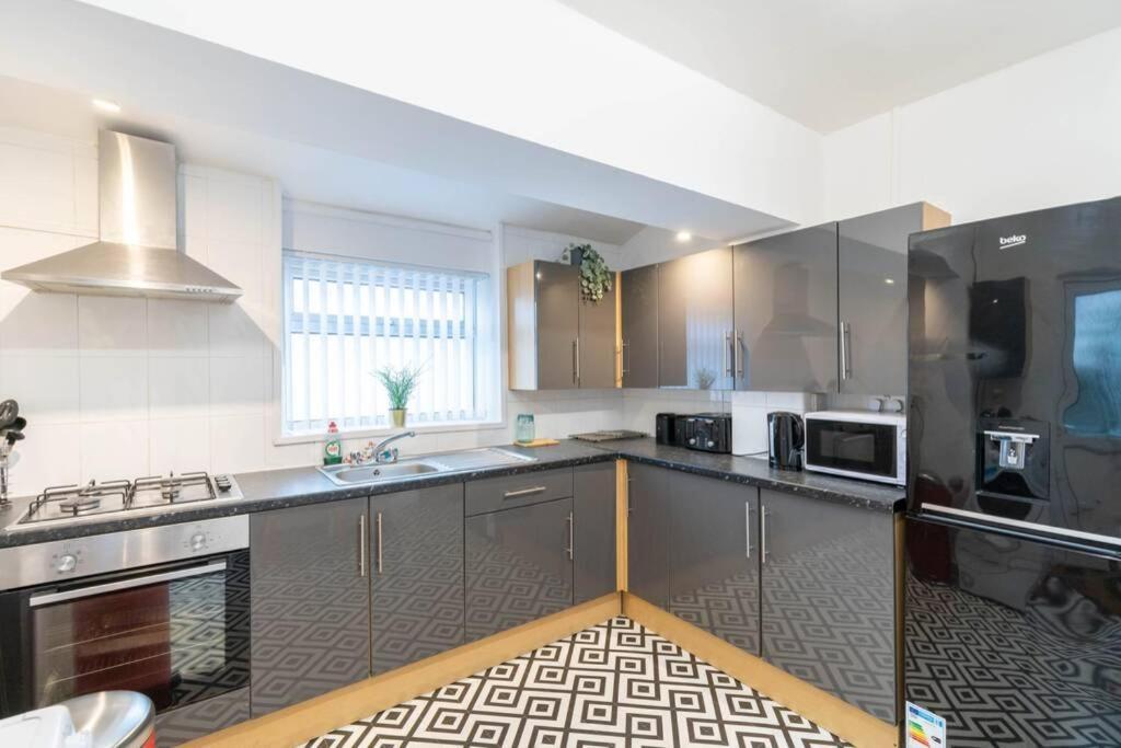 The Gatsby - Beautiful Spacious Central House Кардифф Экстерьер фото