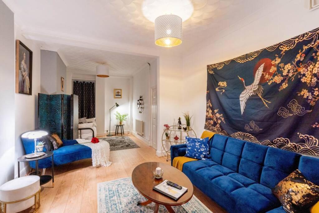 The Gatsby - Beautiful Spacious Central House Кардифф Экстерьер фото